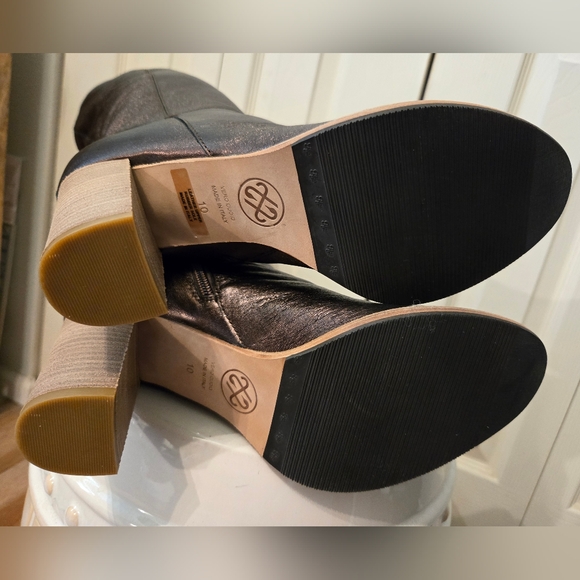 Ross & Snow Boots Size 10 - Picture 7 of 9